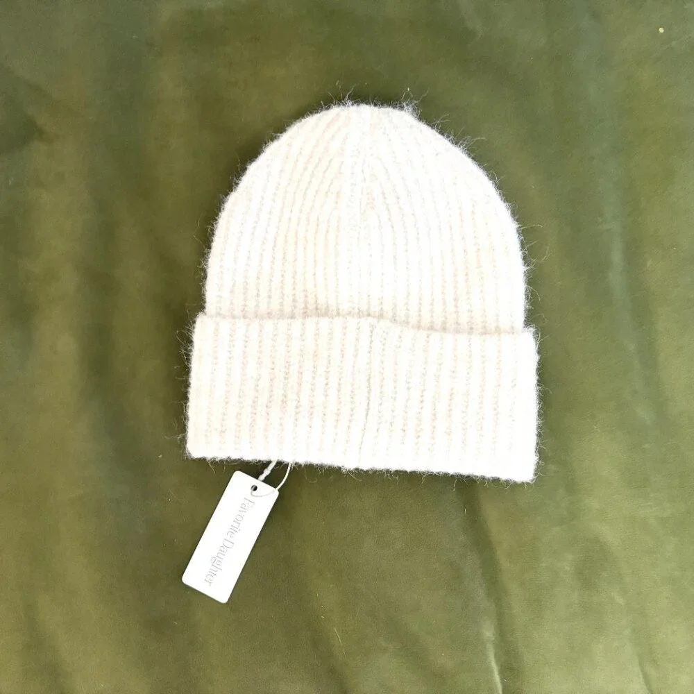 NWT Ribbed Favorite Daughter THE LOGO PATCH RIB BEANIE - retails $68 - Picture 4 of 12